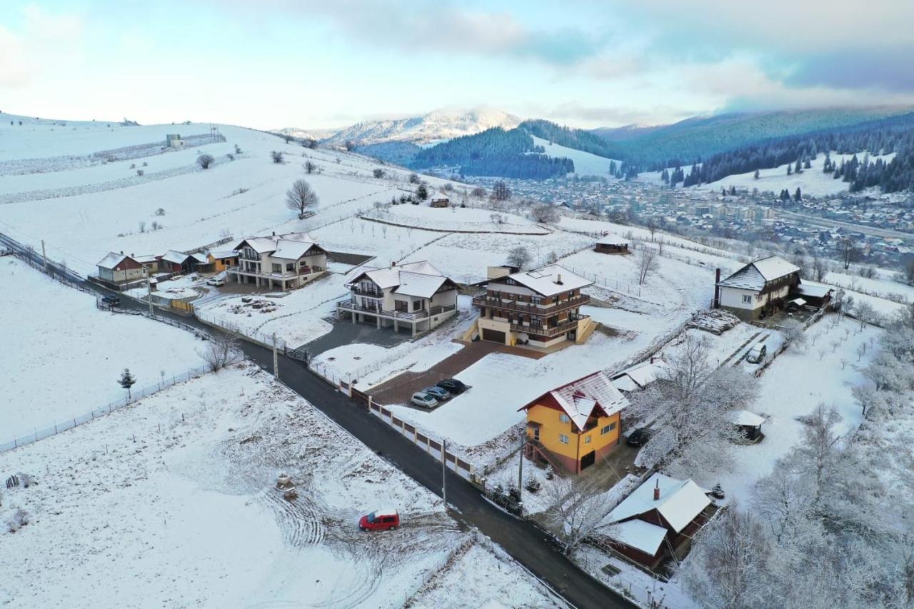 Chalet First Hill グラ・フモアルルイ エクステリア 写真