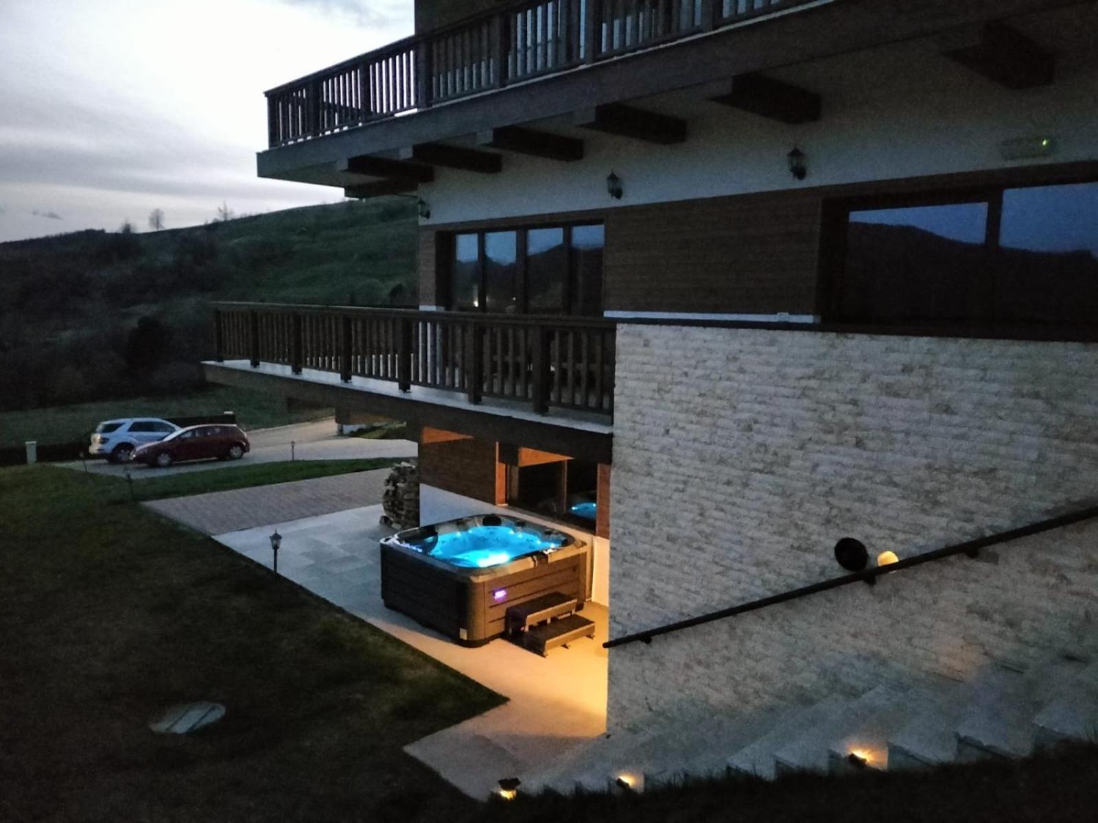 Chalet First Hill グラ・フモアルルイ エクステリア 写真